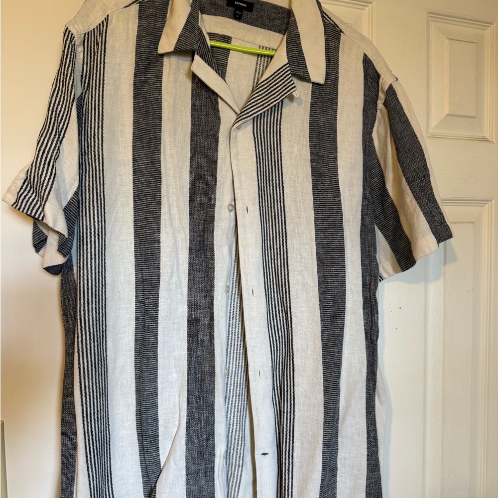Express Black and White Casual Button Down Shirt